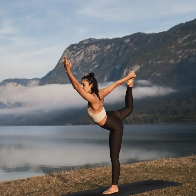 Tina ob Bohinjskem jezeru